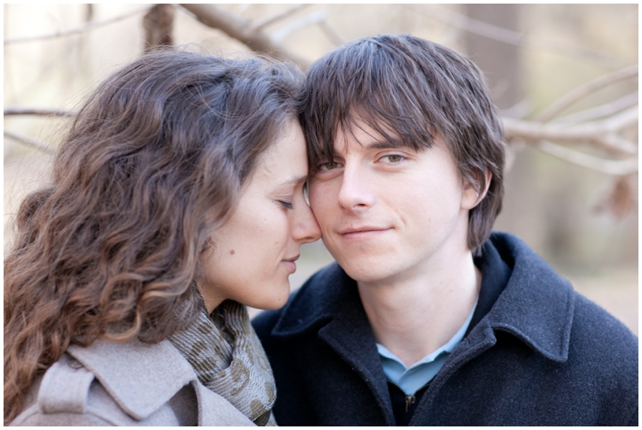 Philadelphia Engagement Photographer - Wissahickon Valley Trail Engagement Session