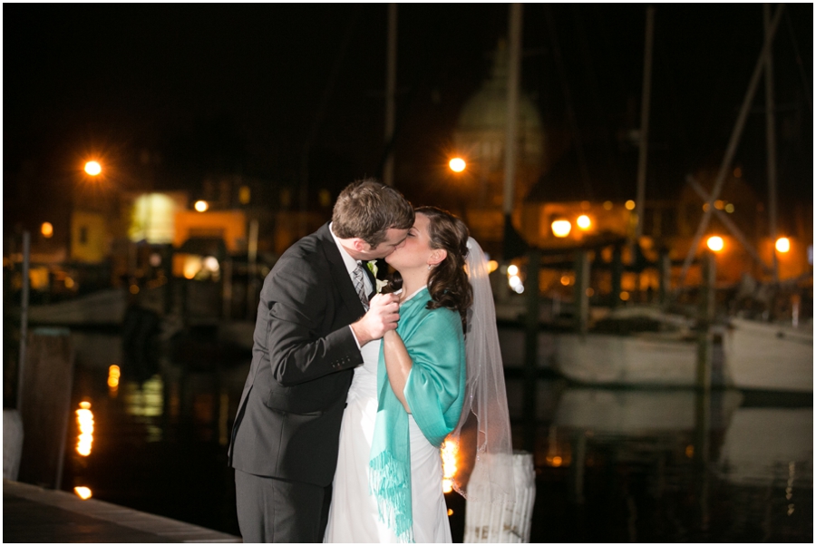 Annapolit Waterfront Marriott - Annapolis Wedding Photographer - Evening wedding portraits