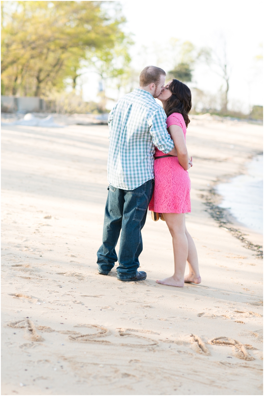 Fort Smallwood Park Engagement Photographer - Spring Beach Engagement Session