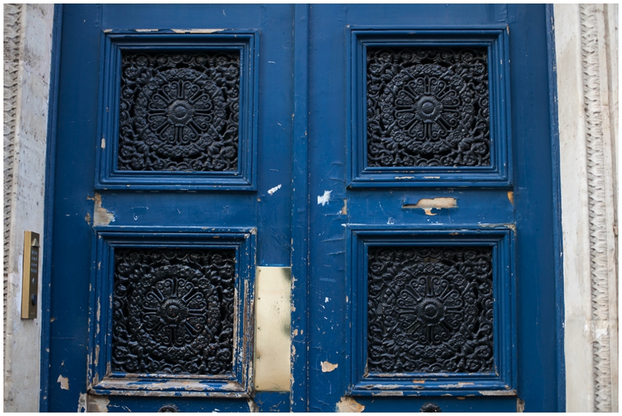 Parisian Door Knockers - English Speaking Artist In Paris