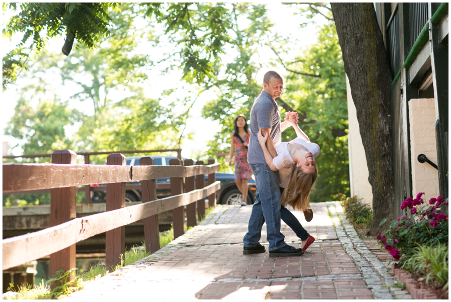 Georgetown Canal Engagement Photographs - Georgetown Engagement Photography