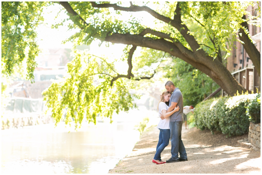 Georgetown Canal Engagement Photographs - Georgetown Engagement Photographer