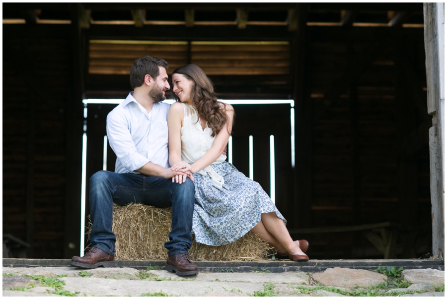 Howard County Conservancy Farm Engagement Photograph - Woodstock MD Barn Photo