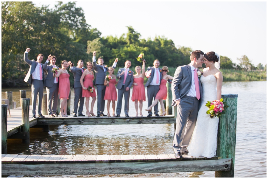 Historic waterfront wedding venue - Kent Manor Inn Wedding Photographer - Eastern Shore wedding party photographs