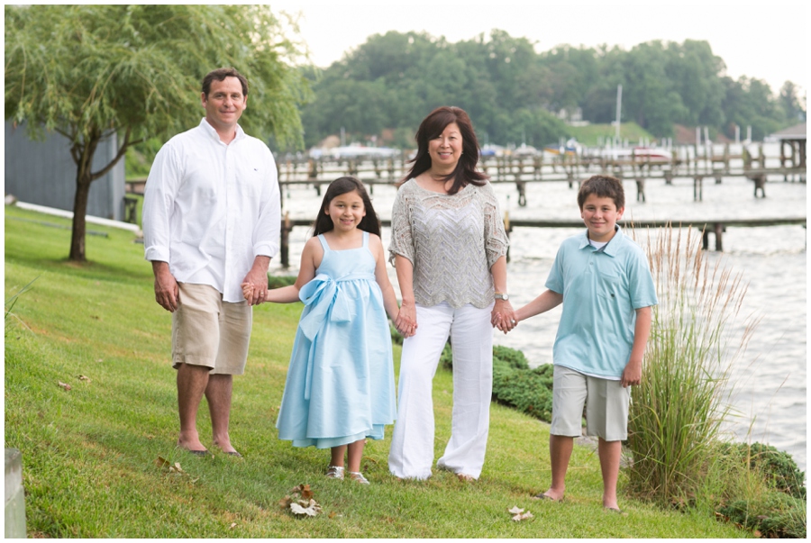 Severn River Family Portrait - Crownsvile Family Portrait