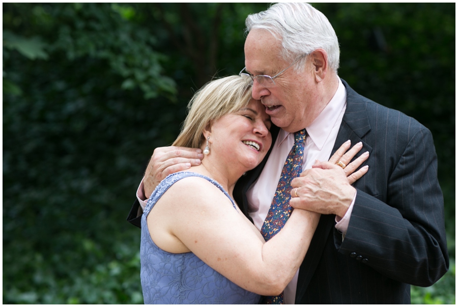 Arlington VA Elopement photographer - Leighton & Tereza Love Portrait