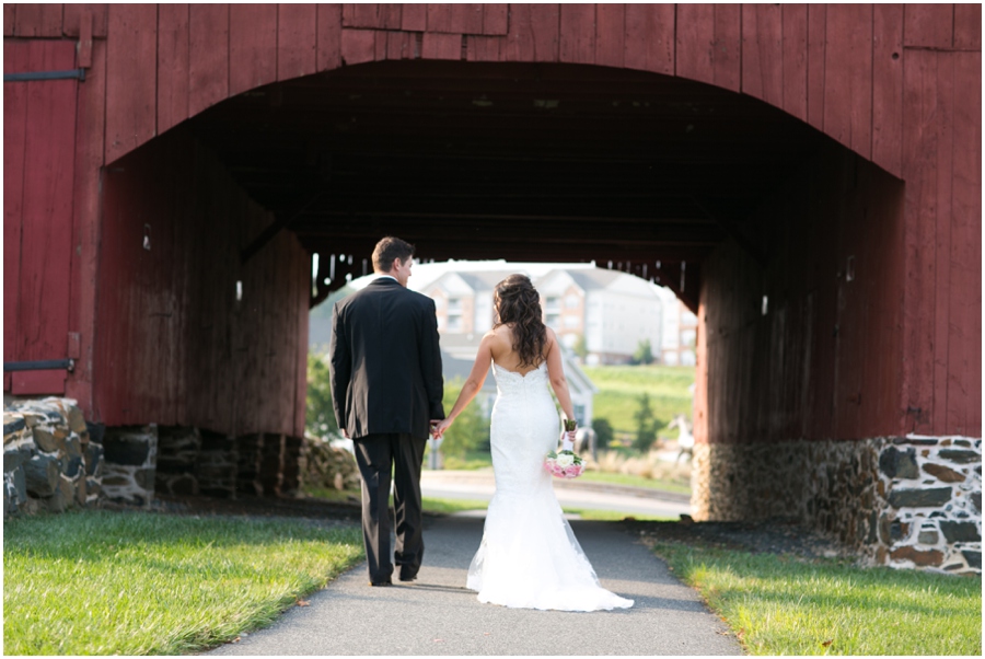 Bulle Rock Golf Course Wedding Photographer - Havre de grace love portrait - red barn