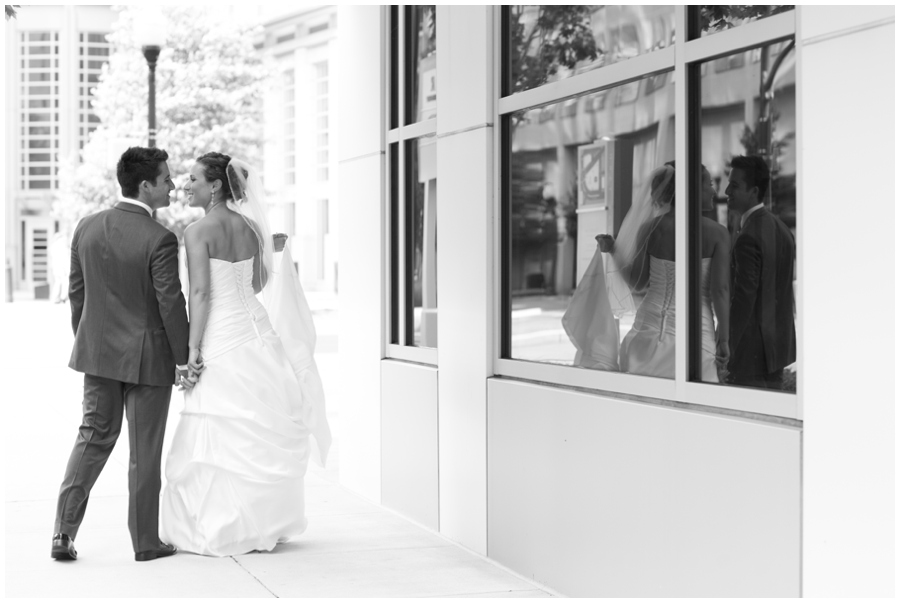 Arlington Renaissance Wedding Photograph - DC Capitol View Wedding Couple Portrait