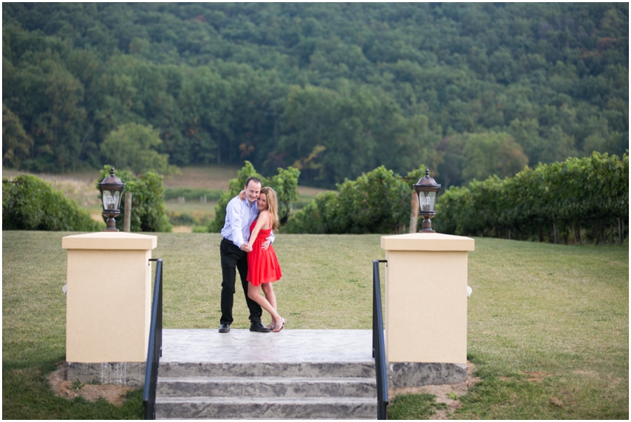 Fall Winery Engagement session - Breaux Vineyard Love Portrait