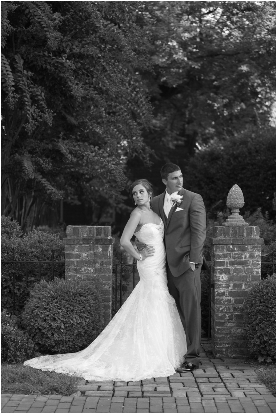 Downtown Easton Maryland Wedding photographer - The Tidewater Inn Love Portrait