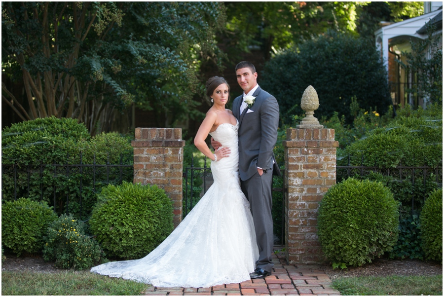 Downtown Easton Maryland Wedding photographer - The Tidewater Inn Love Portrait