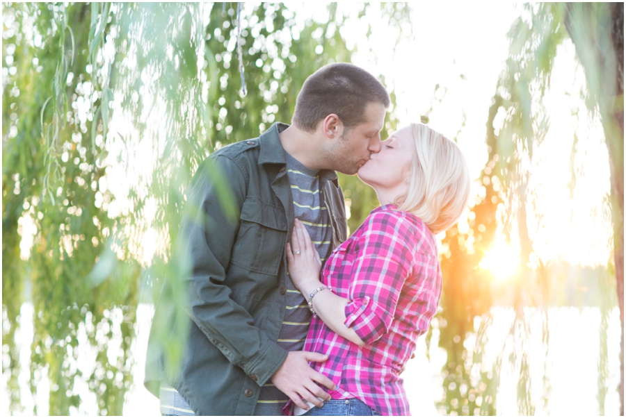 DC Waterfront Engagement Photograph - Fall sunset engagement session