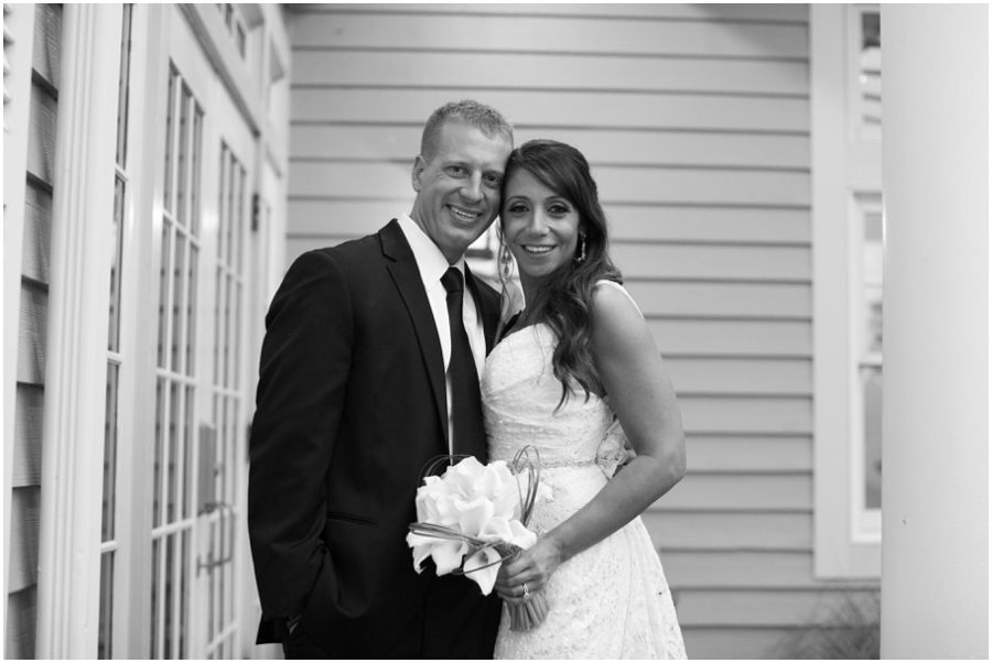 Beach Club Wedding Photographer - Tavern on the Bay Wedding Portraits in the Rain