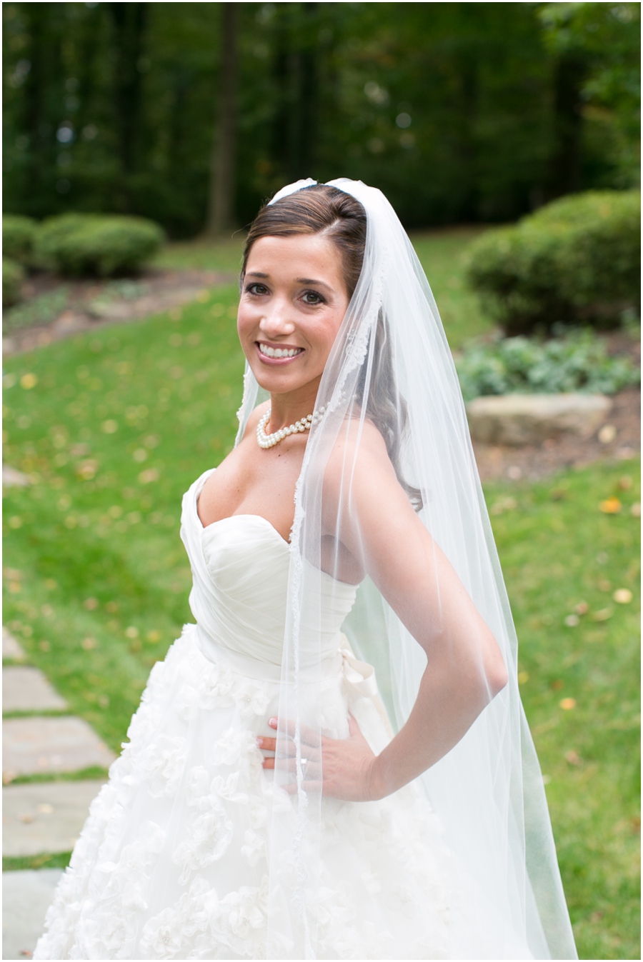 Towson Wedding Photographer - Simply Beautiful Flowers - Betsy Robinson Bridal Portrait