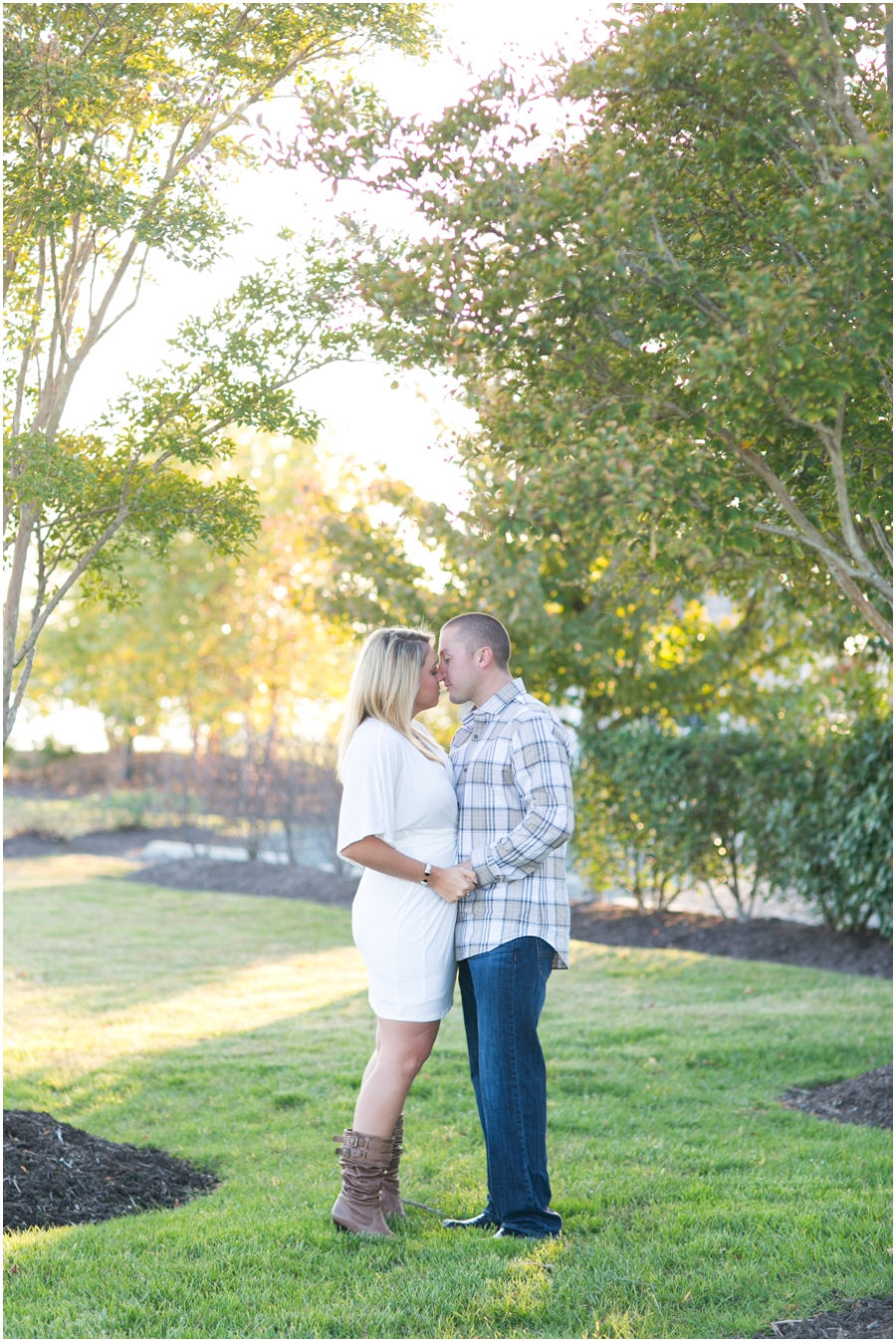 Broomes Island Engagement Session - Hyatt Regency Chesapeake Bay Couple