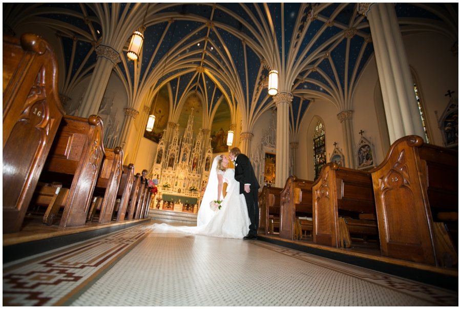 St Mary's Parish Annapolis Wedding Photographer