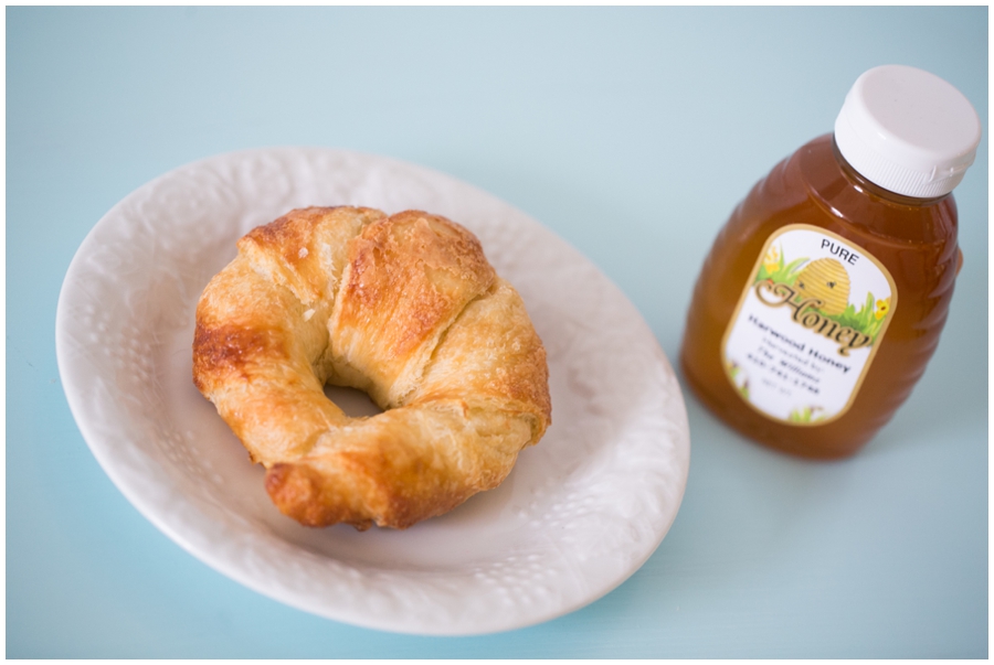 The Honey Hive - Edgewater Cafe and Artisan Bakery - Edgewater Croissant