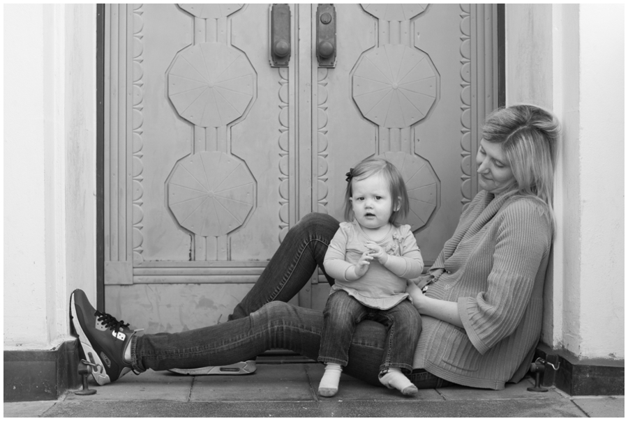 Griffith Observatory Mom & Daughter - Los Angeles Destination Photographer