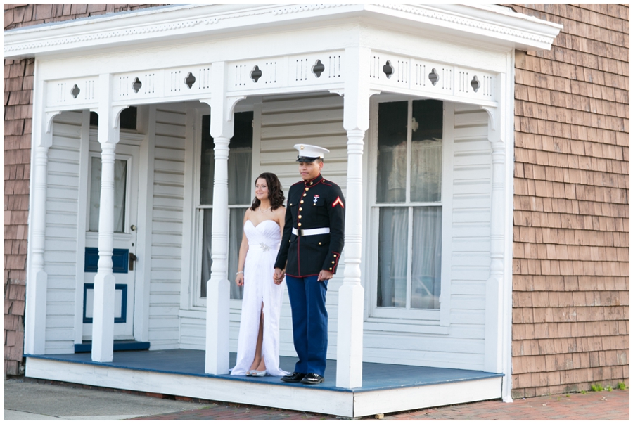 Annapolis Elopement Photographer - Winter Love Portrait