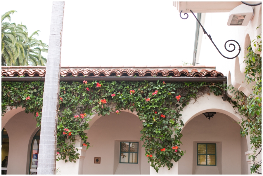 Santa Barbara Street Photographs - Traveling Elopement Photographer