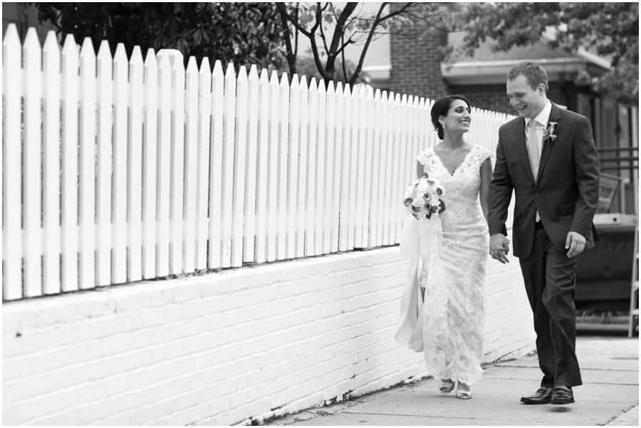 Annapolis Marriott Wedding Trolley- City Dock Wedding Photographer