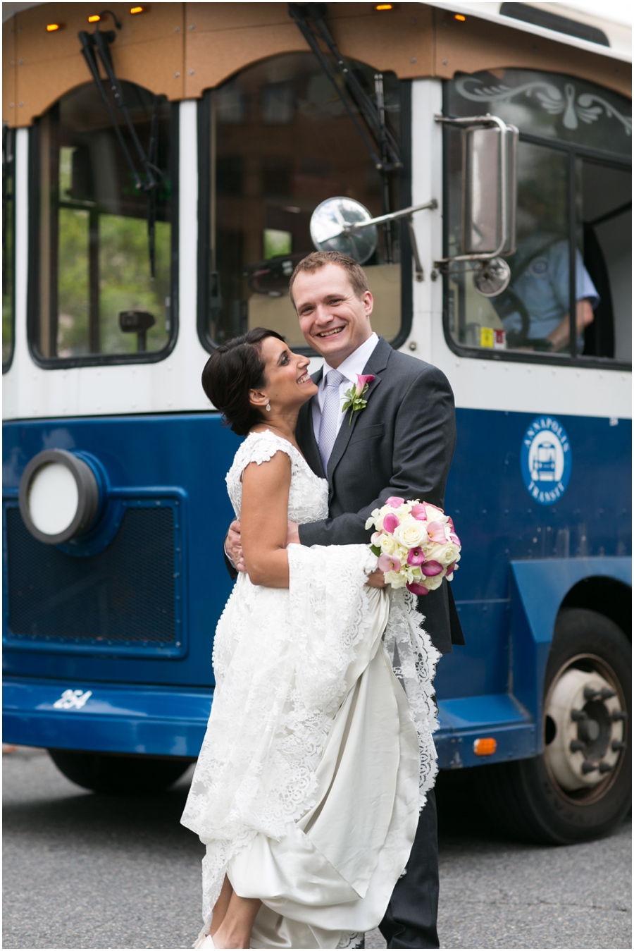 Annapolis Marriott Wedding Trolley- City Dock Wedding Photographer