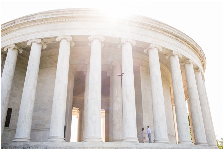 Jefferson Monument Engagement Photographs - DC Photographer