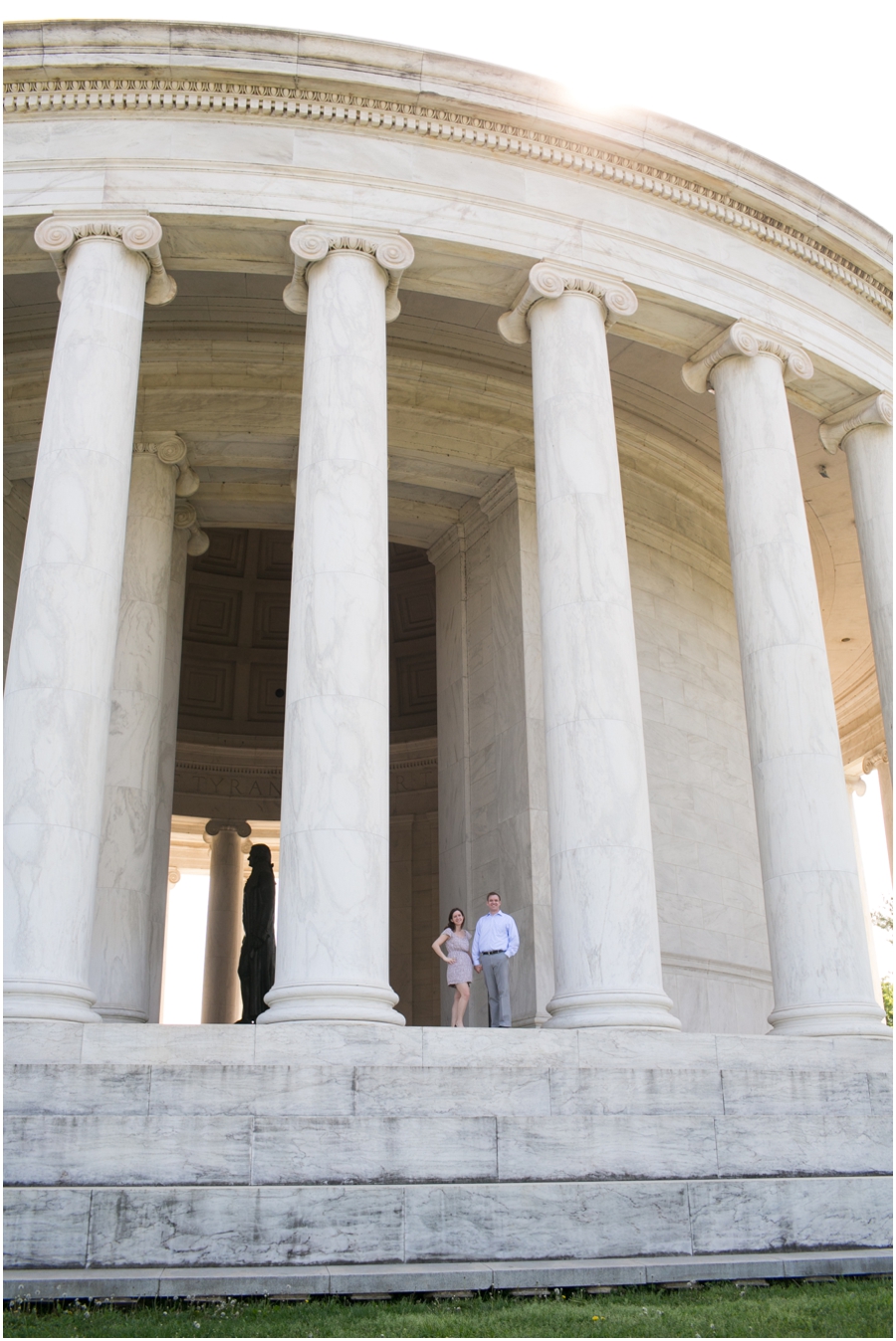 Jefferson Monument Engagement Photographs - DC Photographer