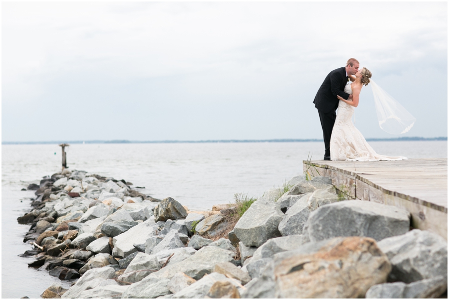 Silver Swan Bayside Waterfront Wedding Photographs