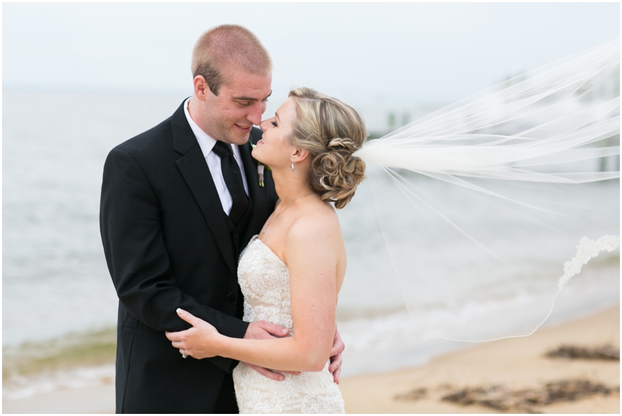 Silver Swan Bayside Waterfront Wedding Photographs