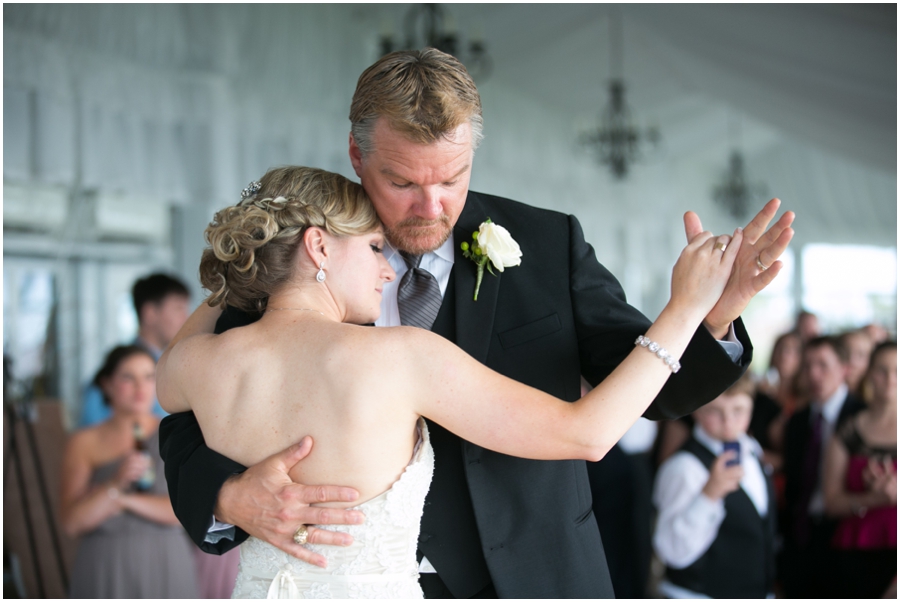 Silver Swan Bayside Reception - Eastern Shore Wedding Photographer