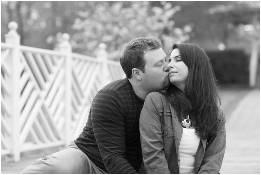 Quiet Waters Park Engagement Photographer - Pittsburgh Engaged Couple