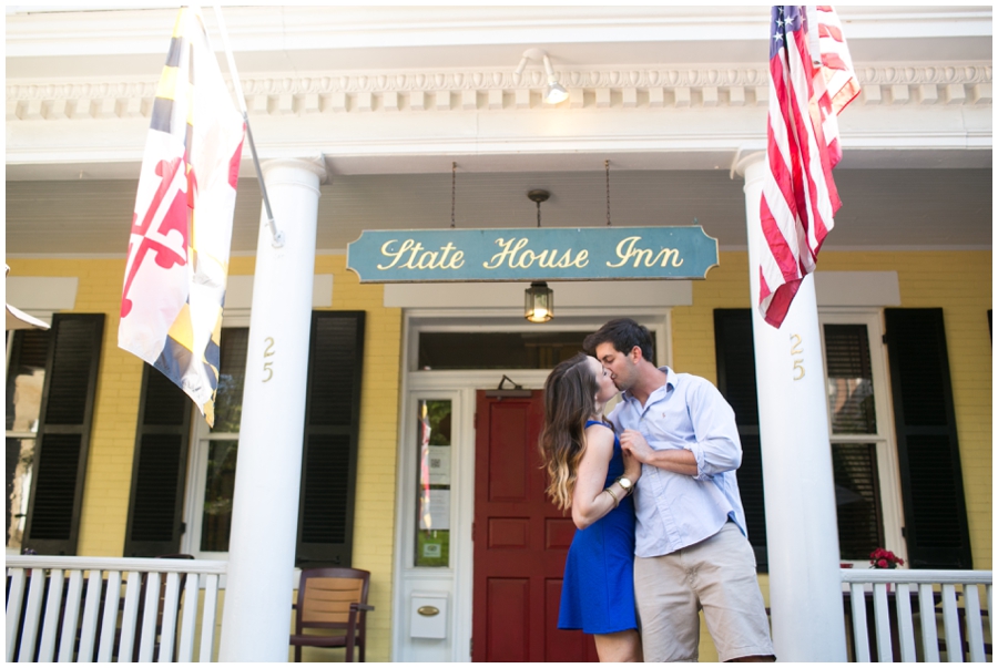 Downtown Annapolis Engagement Photographer - State House Inn