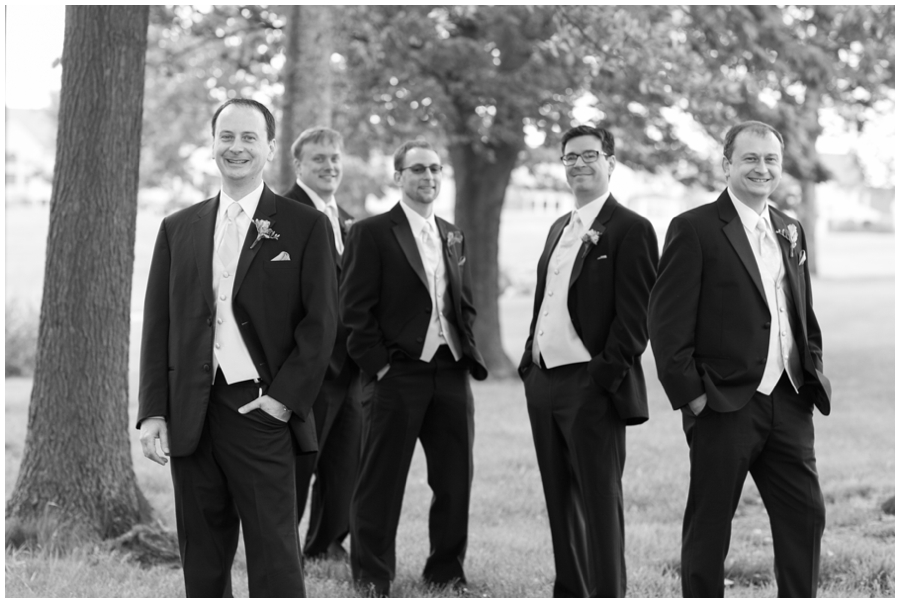 Lansdowne Resort and Spa Groomsmen - Leesburg Wedding Photographer