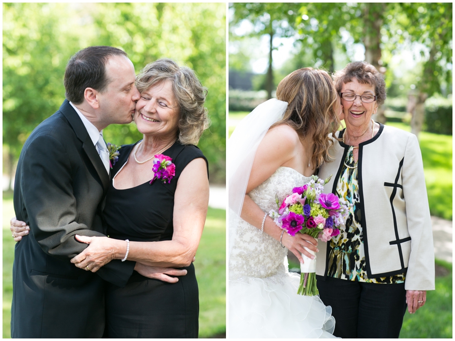 The Vineyards at Lost Creek Wedding Photographer - Vineyard Family Portrait