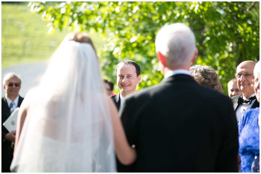 The Vineyards at Lost Creek Wedding Photographer - Vineyard Outdoor Ceremony