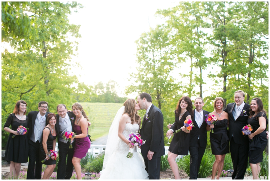 The Vineyards & Winery at Lost Creek Wedding Photographer - Vineyard Wedding Party