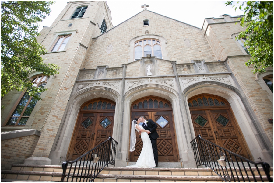 St Mary's Church Pompton Lakes Wedding Photographer - Love Portrait