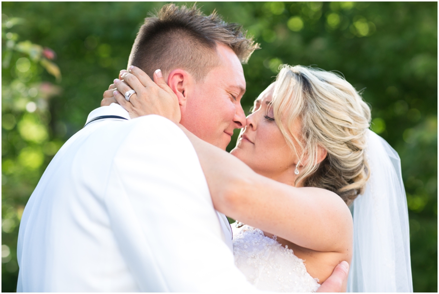 Hotel at Arundel Preserves - Philly wedding photographer - Flower Follies