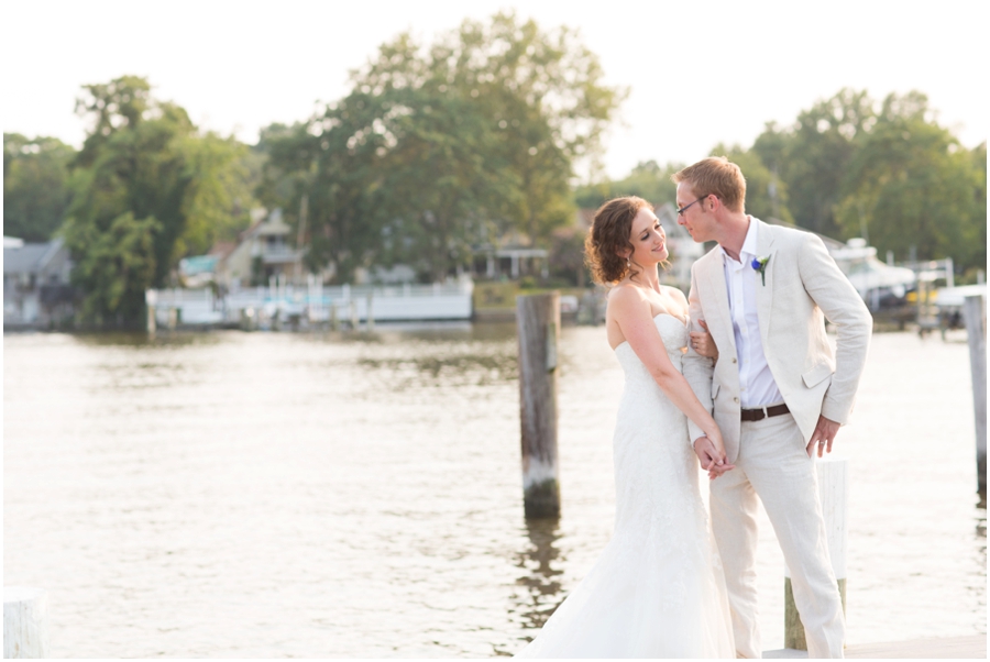 Chesapeake Bay Waterfront Wedding Photographer - Anchor Inn