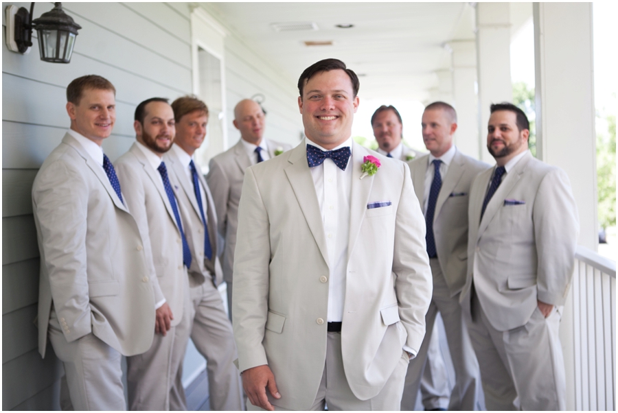 Hyatt Cambridge Resort Wedding Photographer - Destination Wedding Party - Modern Trousseau