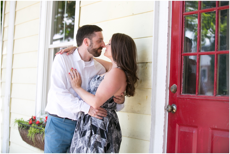 Destination New Jersey Engagement Photograph - Philadelphia Engagement Photographer