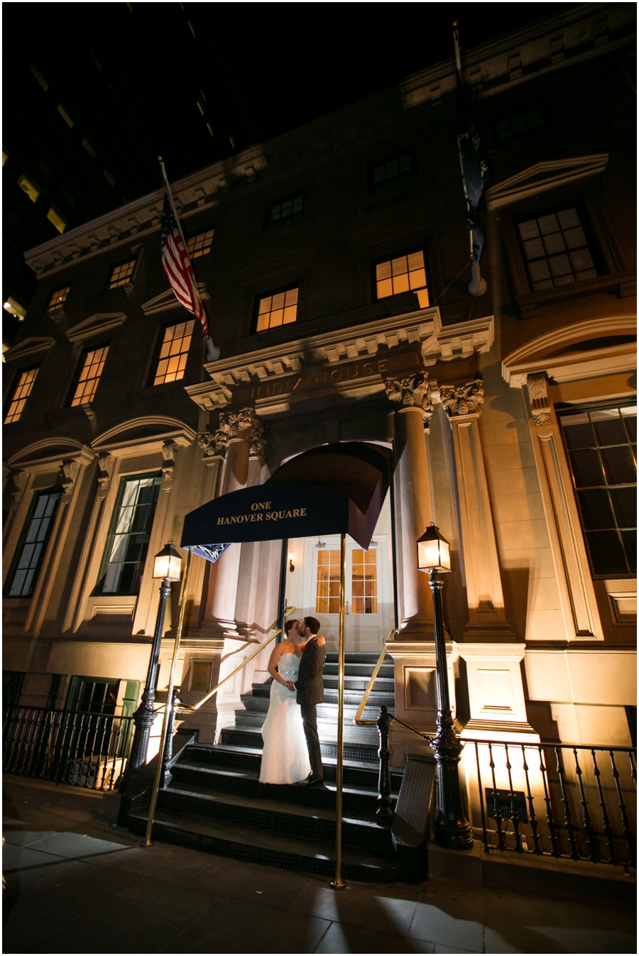 India House Club Night Wedding Photograph - NYC Destination Wedding