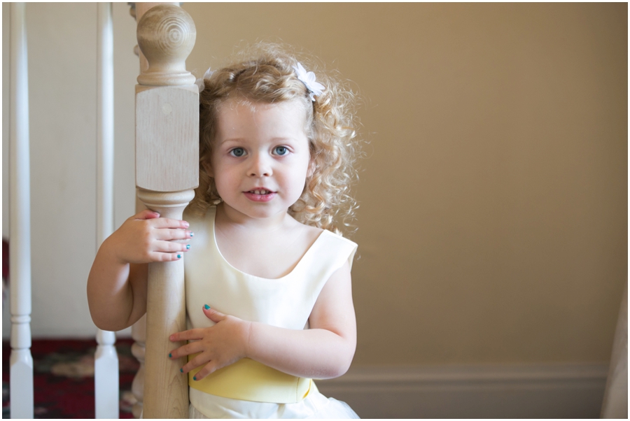 Washington Destination Wedding Photography - Yellow Country Estate bridal portrait