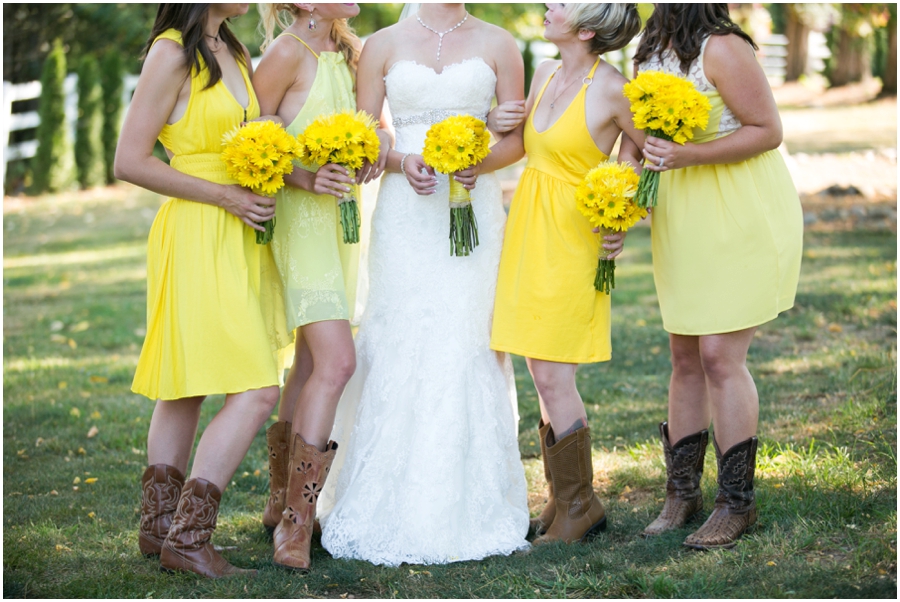 Seattle Destination Wedding Photographer - Wine and Roses Country Estate Bridesmaid