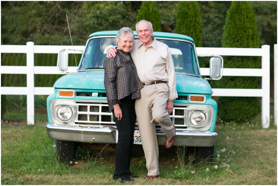 Mint Vintage Truck - Seattle Destination Anniversary Photographer - Wine and Roses Country Estate Wedding