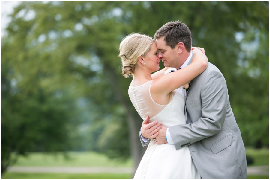 Towson Country Club of Maryland Wedding Photographer