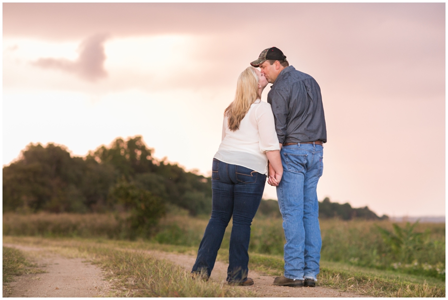 Patuxent River Engagement Session - Destination Maryland Engagement Photographer