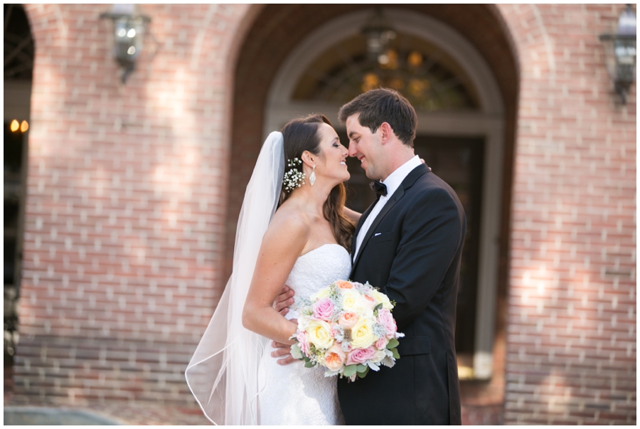 Chic Tidewater Inn Wedding Photographer - Eastern Shore Wedding Photographer