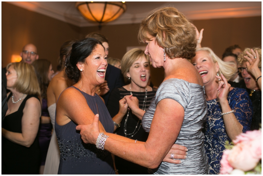 Tidewater Inn Reception Photography - Eastern Shore Wedding Photographer